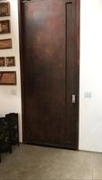 Casa do Corten - Porta pivotante em Aço Corten Whats